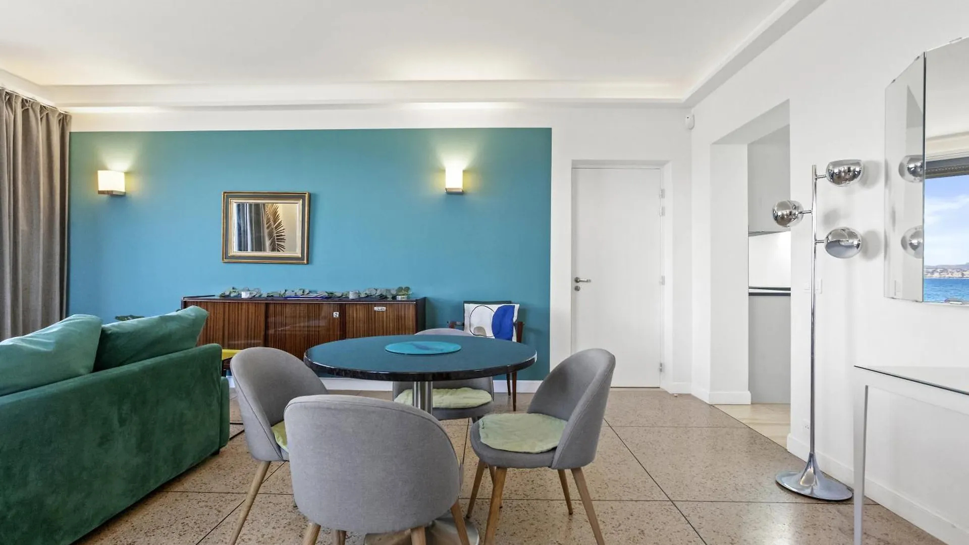 Apartment Unique Maison Pieds Dans L'Eau Frejus