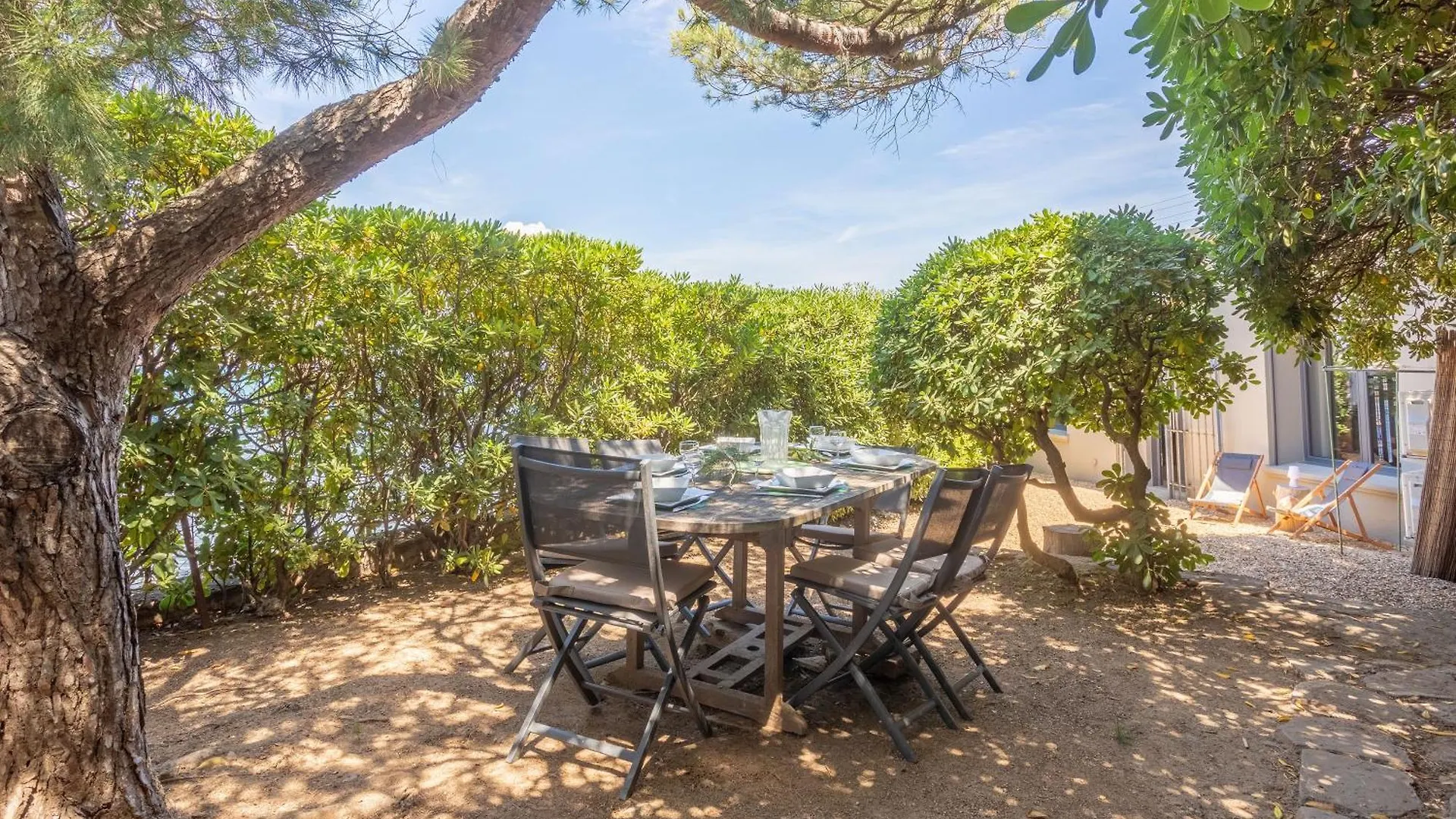 Unique Maison Pieds Dans L'Eau Frejus 0*,